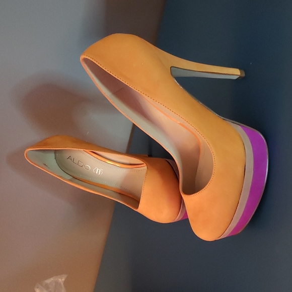 Brand new Aldo 'Antonini' platform suede pumpkin, tan and purple 5" heels - Picture 2 of 12